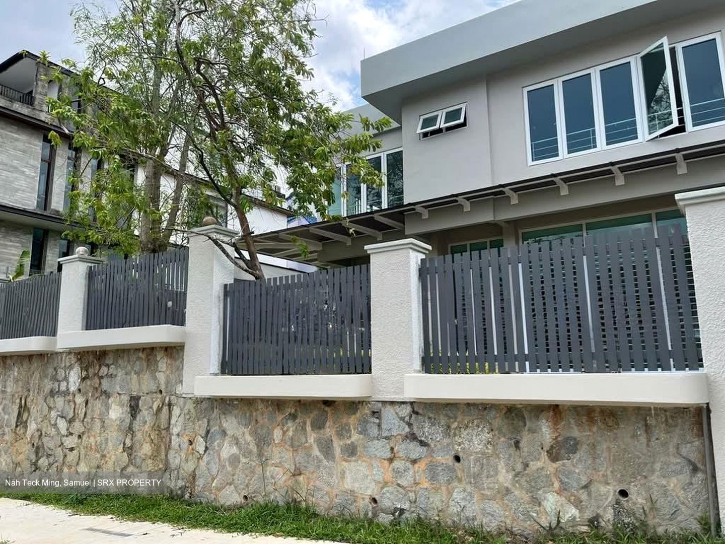 Adelphi Park Estate (D20), Detached #545586381